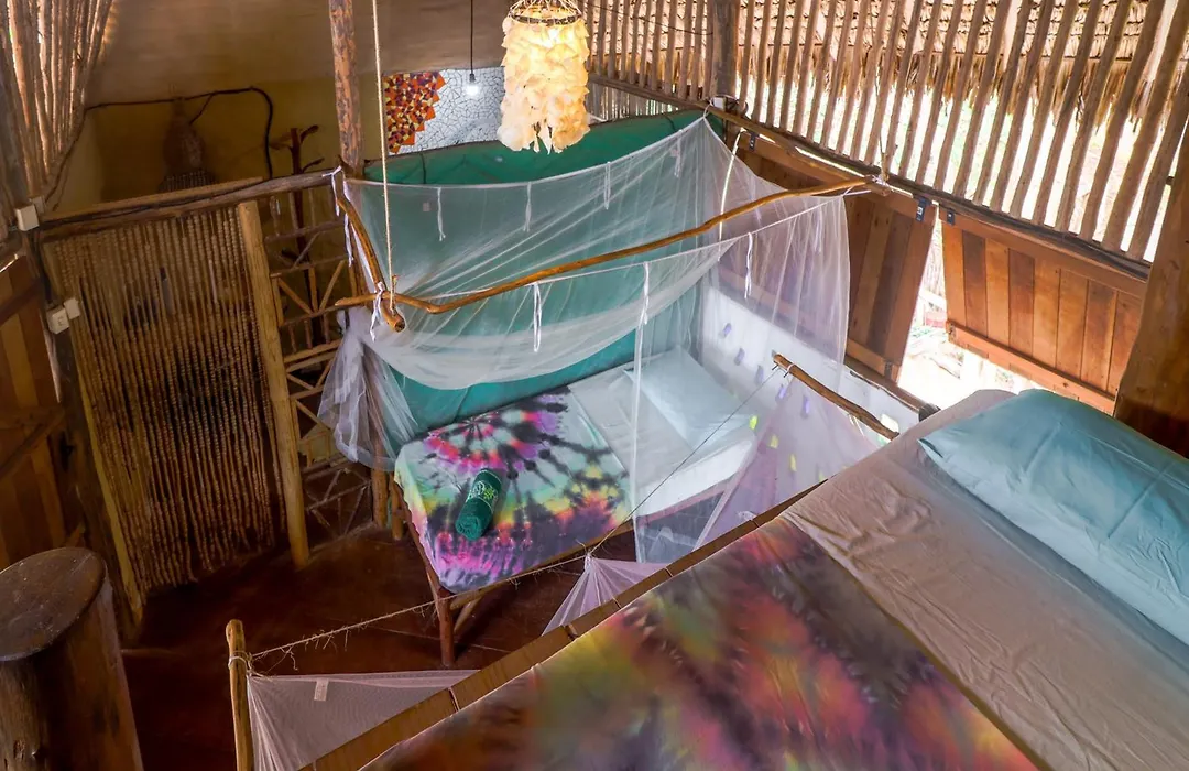 Raízes Eco Hostel-1